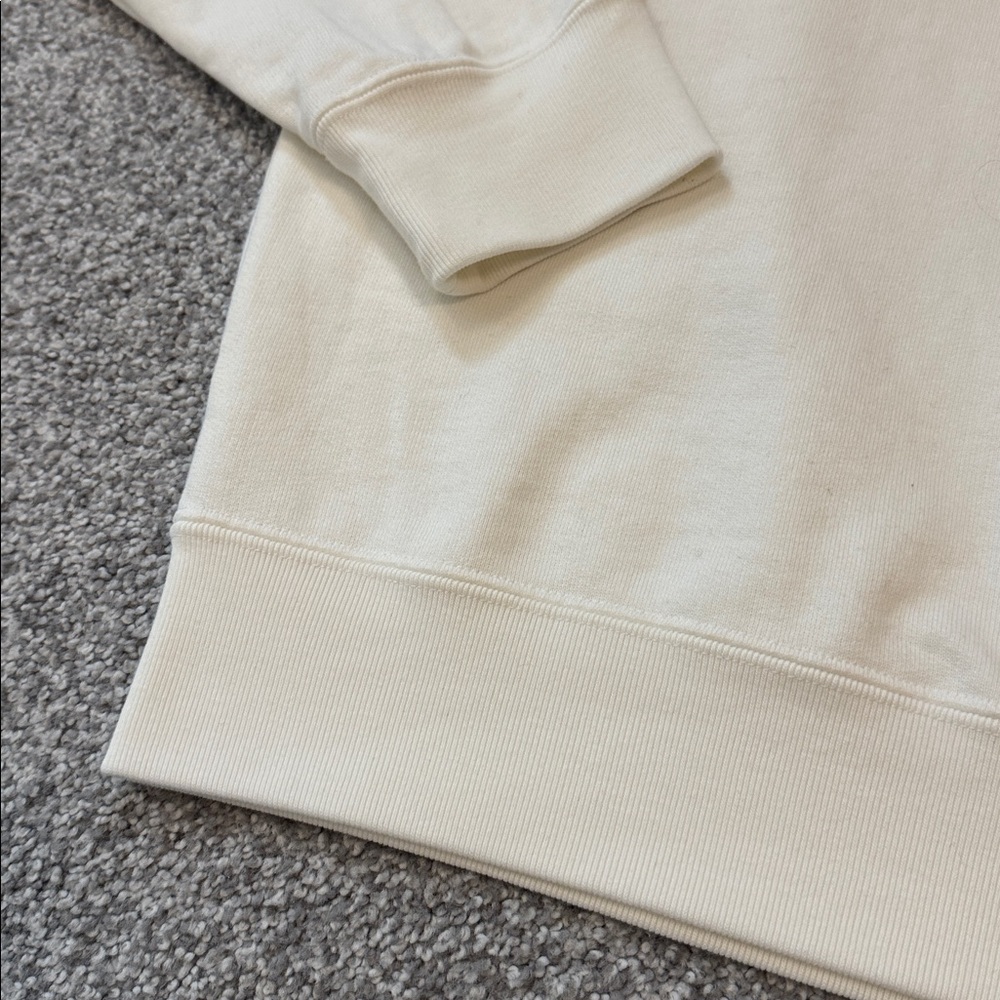 Uniqlo - Picture 11 of 11